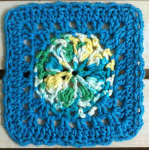 FD052 Fun Flower Dishcloth_800