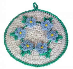 FREE-Pattern-Maggie-Weldon-Crochet-Forget-Me-Not-Potholder-FP120